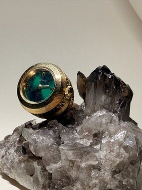 RARE SEIKO Vintage Pendant Watch Green Dial  21-0990R Manual Wind Japan